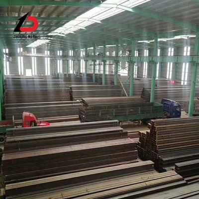 Stoccaggio sufficiente Leghe H laminate a caldo W4 W5 W6 W8 Leghe basse S235jr A36 S275jr Ss400 Dimensioni personalizzate