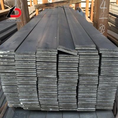 ASTM A36 e ASME SA36 Barre piatte di acciaio a sezione rettangolare laminate a caldo laccate per la costruzione e la fabbricazione