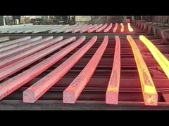 Barre di acciaio quadrate laminate a caldo ASTM A36 Barre di acciaio quadrate A572 A992 S235jr